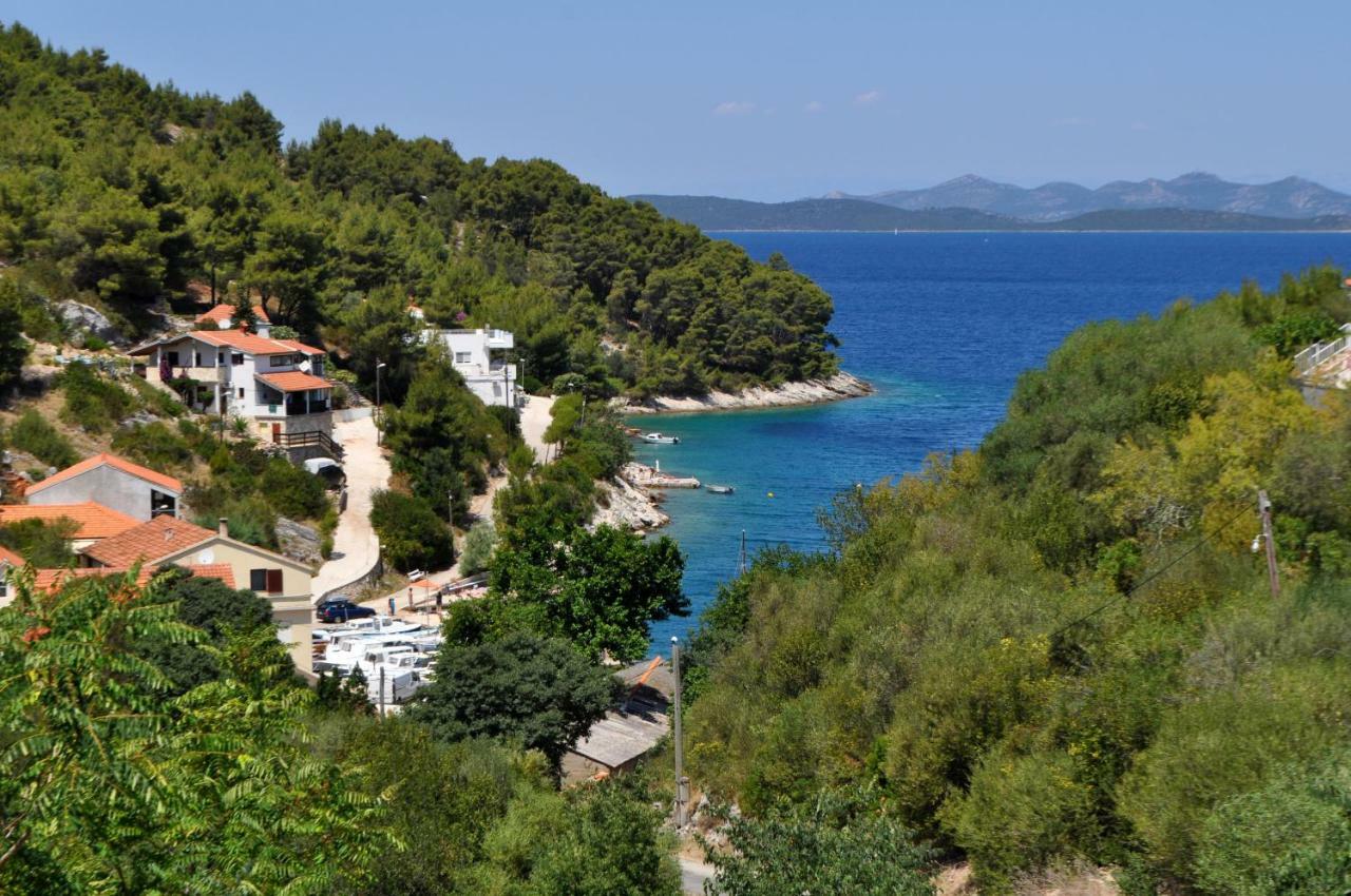 Bay Sascica Apartment Sali Bagian luar foto